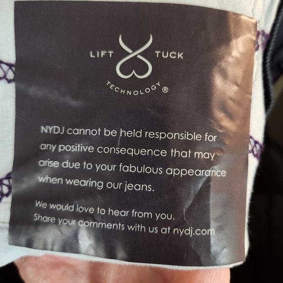 New without tags Lift and Tuck NYDJ jeans.  Size 8. - Picture 4 of 5